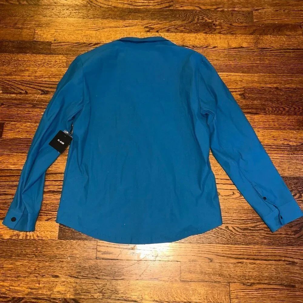 New 01. Algo Button Down - Picture 2 of 4